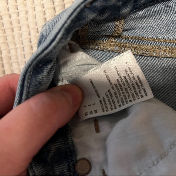 American Eagle curvy high waisted jeans shorts - Picture 3 of 3